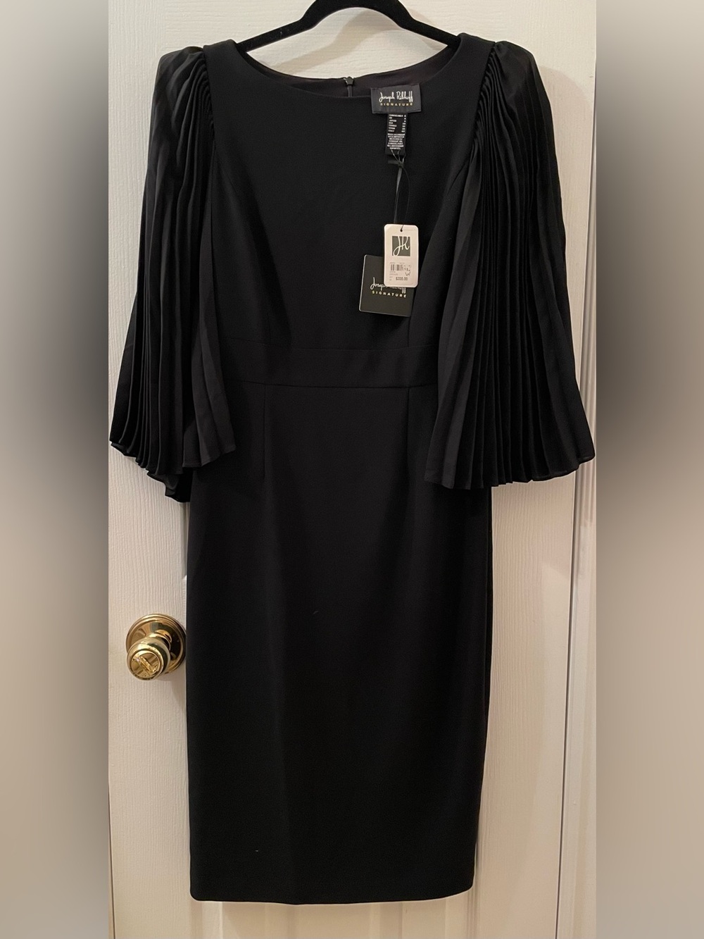 NWT Joseph Ribkoff Black Pleated Sleeve Dress